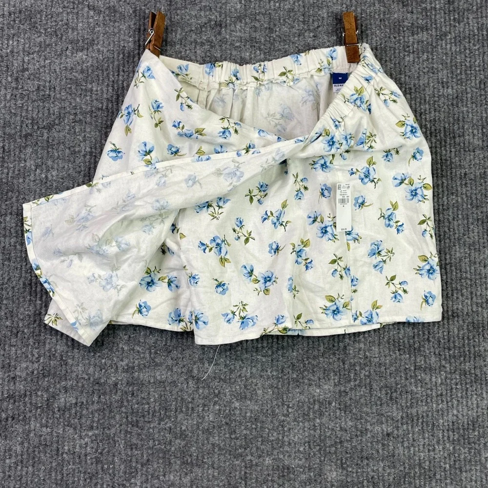 Old Navy Floral Skort Womens Medium White Blue Linen Blend Wrap Front Mini Skirt